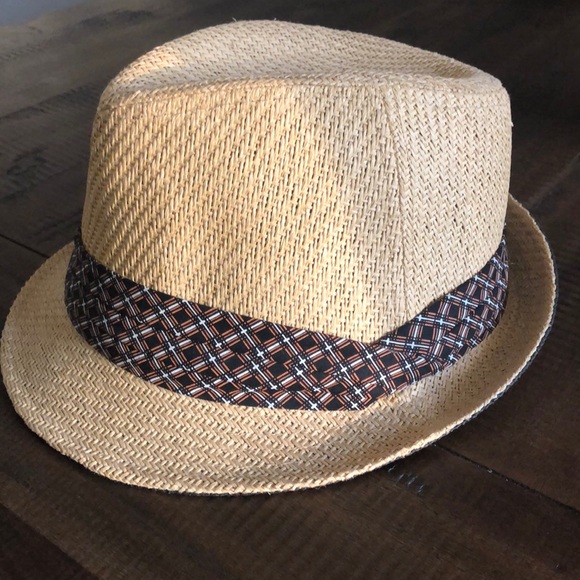 Straw Hat - Picture 1 of 5
